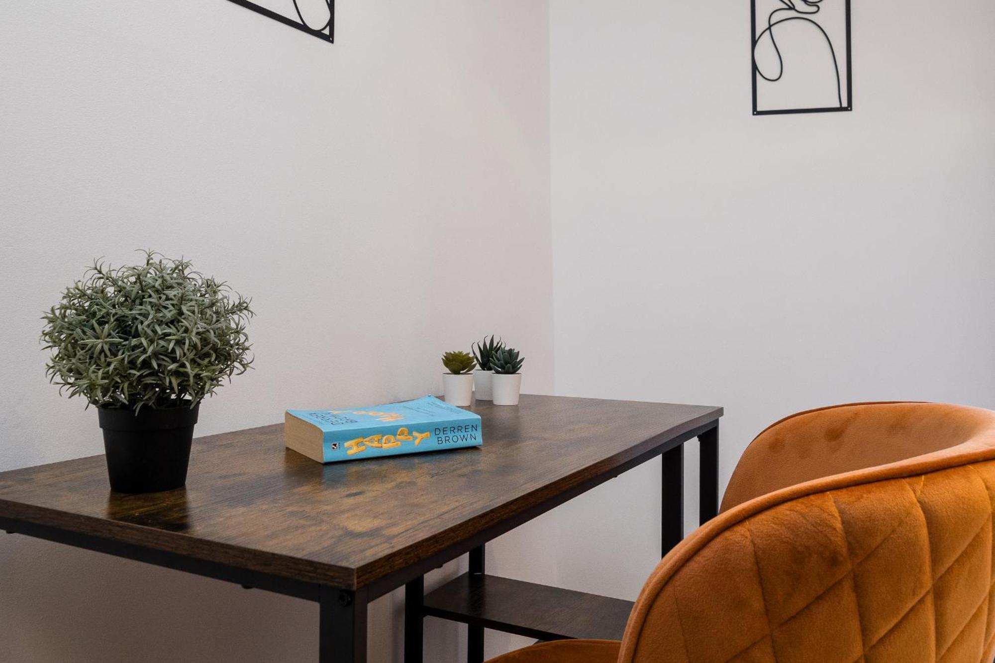 Spacious 6 Ensuite Bedroom House In Central 런던 외부 사진