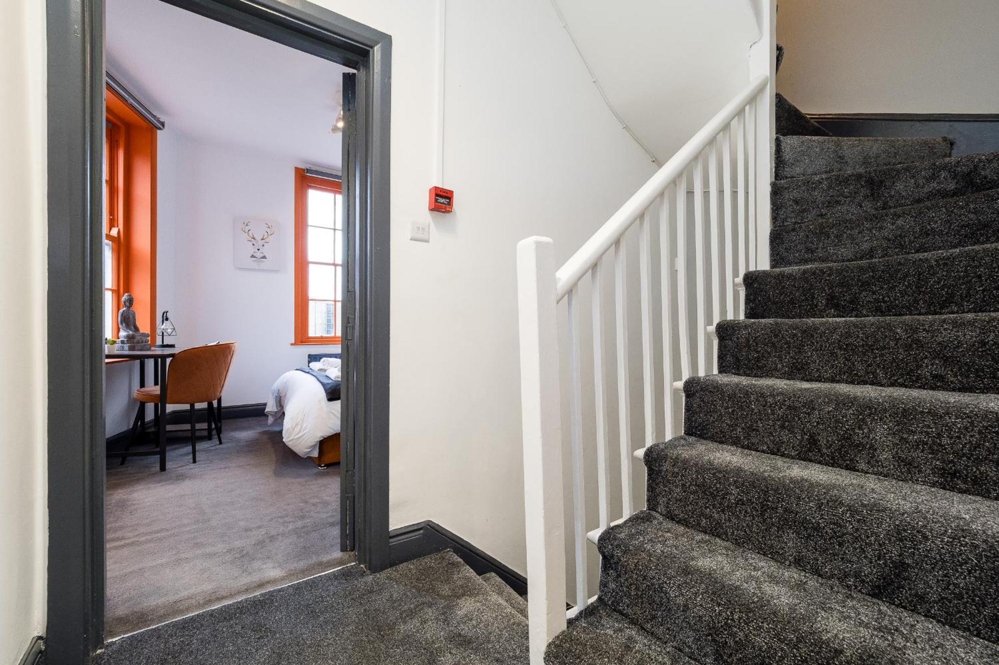 Spacious 6 Ensuite Bedroom House In Central 런던 외부 사진