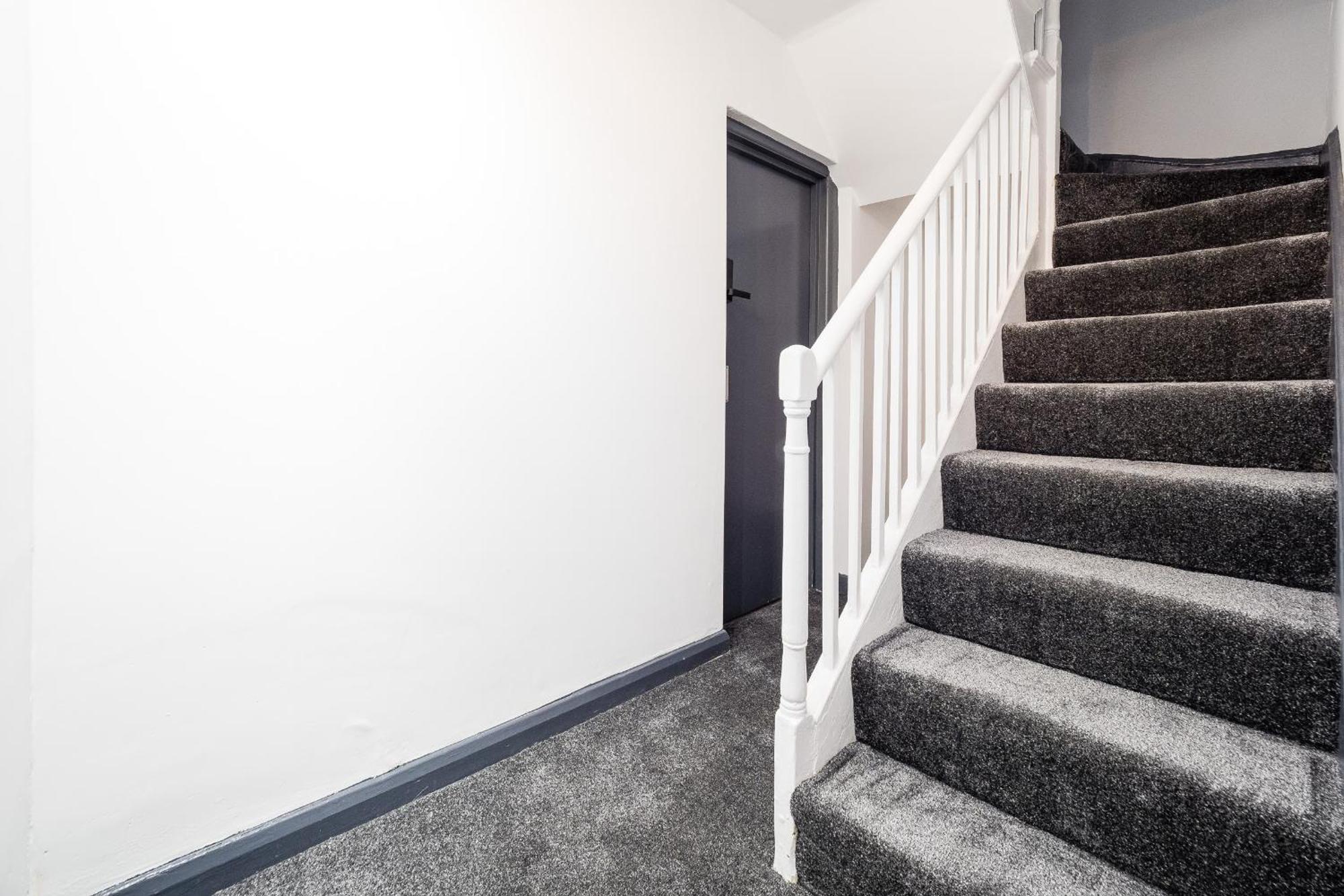 Spacious 6 Ensuite Bedroom House In Central 런던 외부 사진